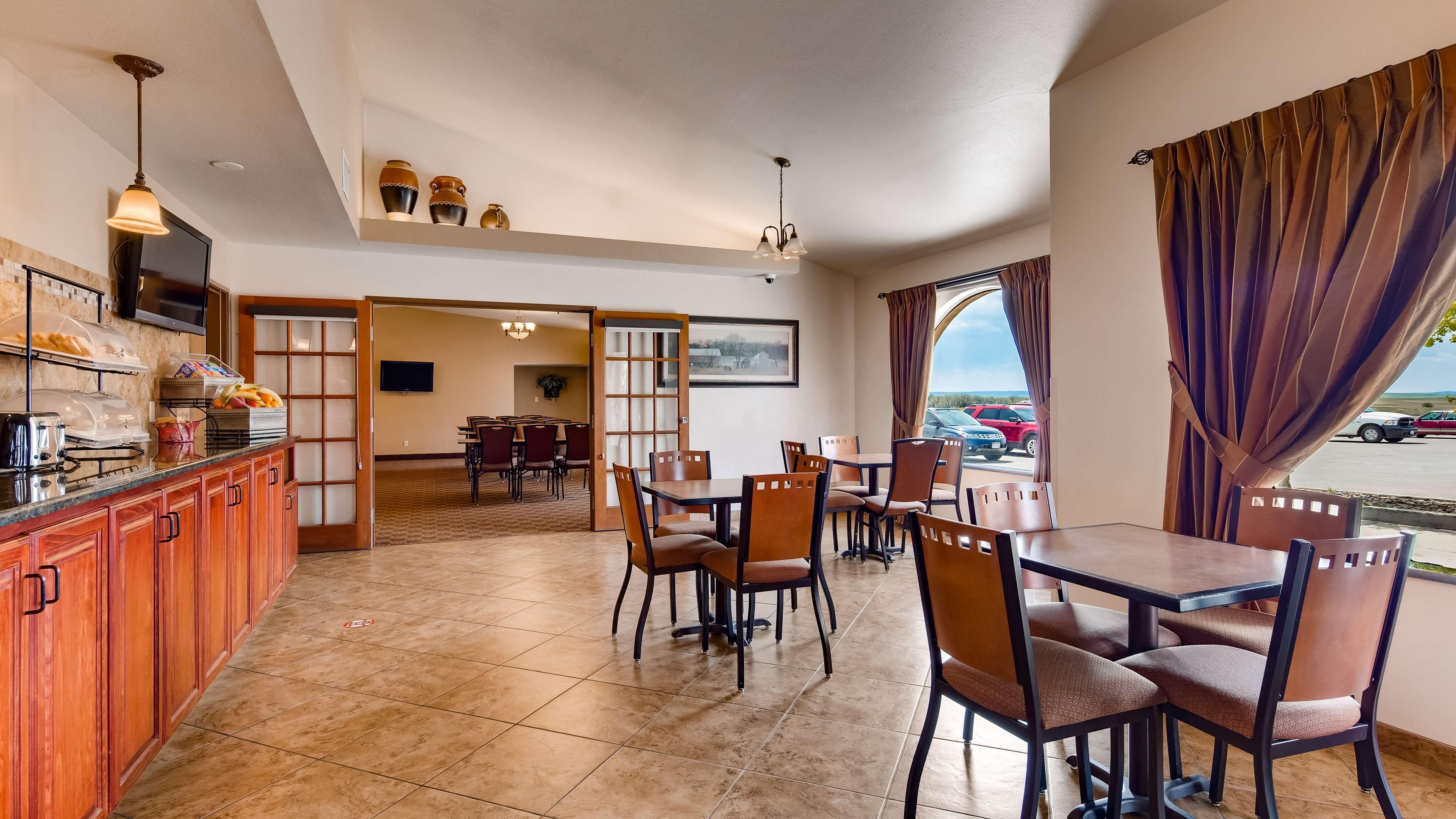 Best Western West Hills Inn Chadron Esterno foto
