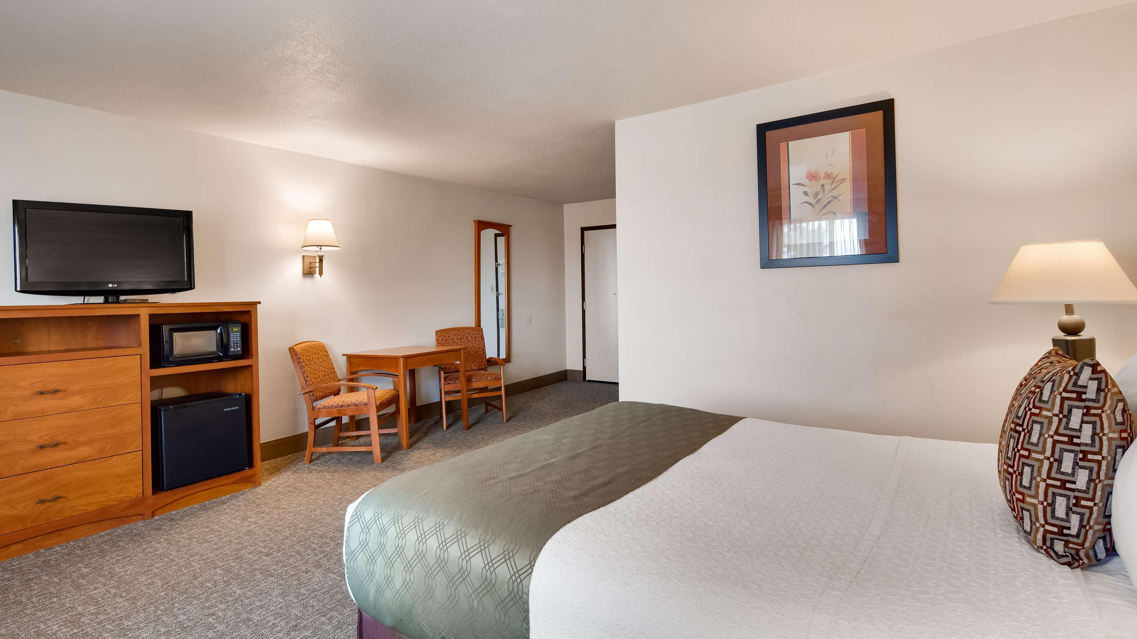 Best Western West Hills Inn Chadron Esterno foto