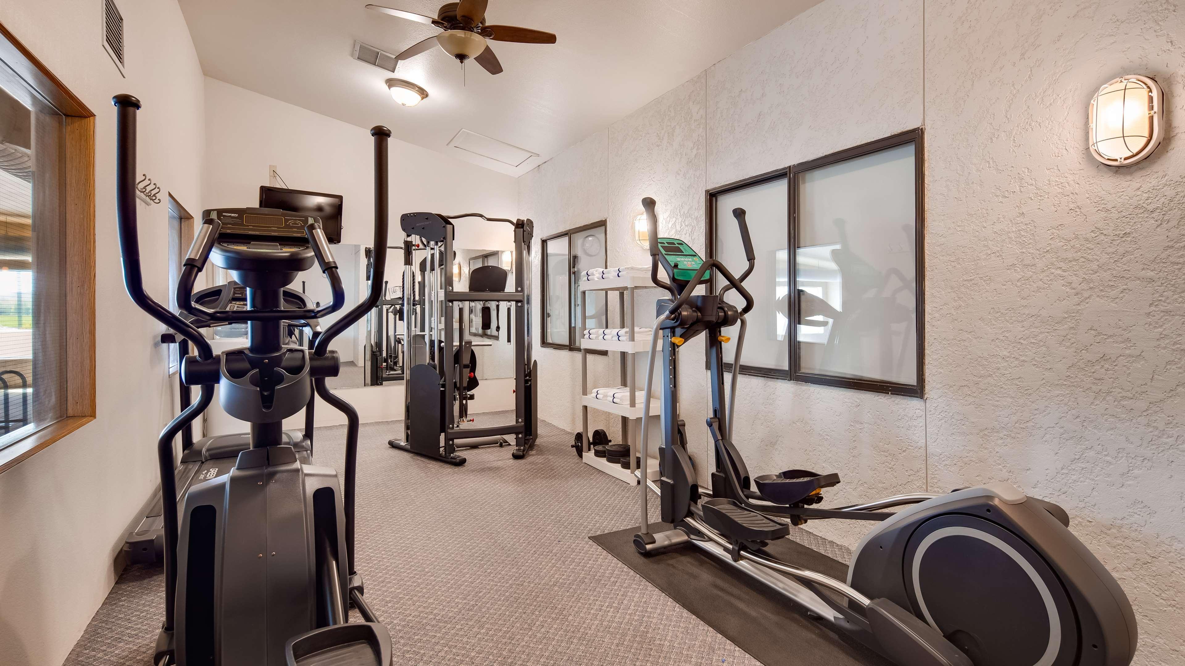 Best Western West Hills Inn Chadron Esterno foto