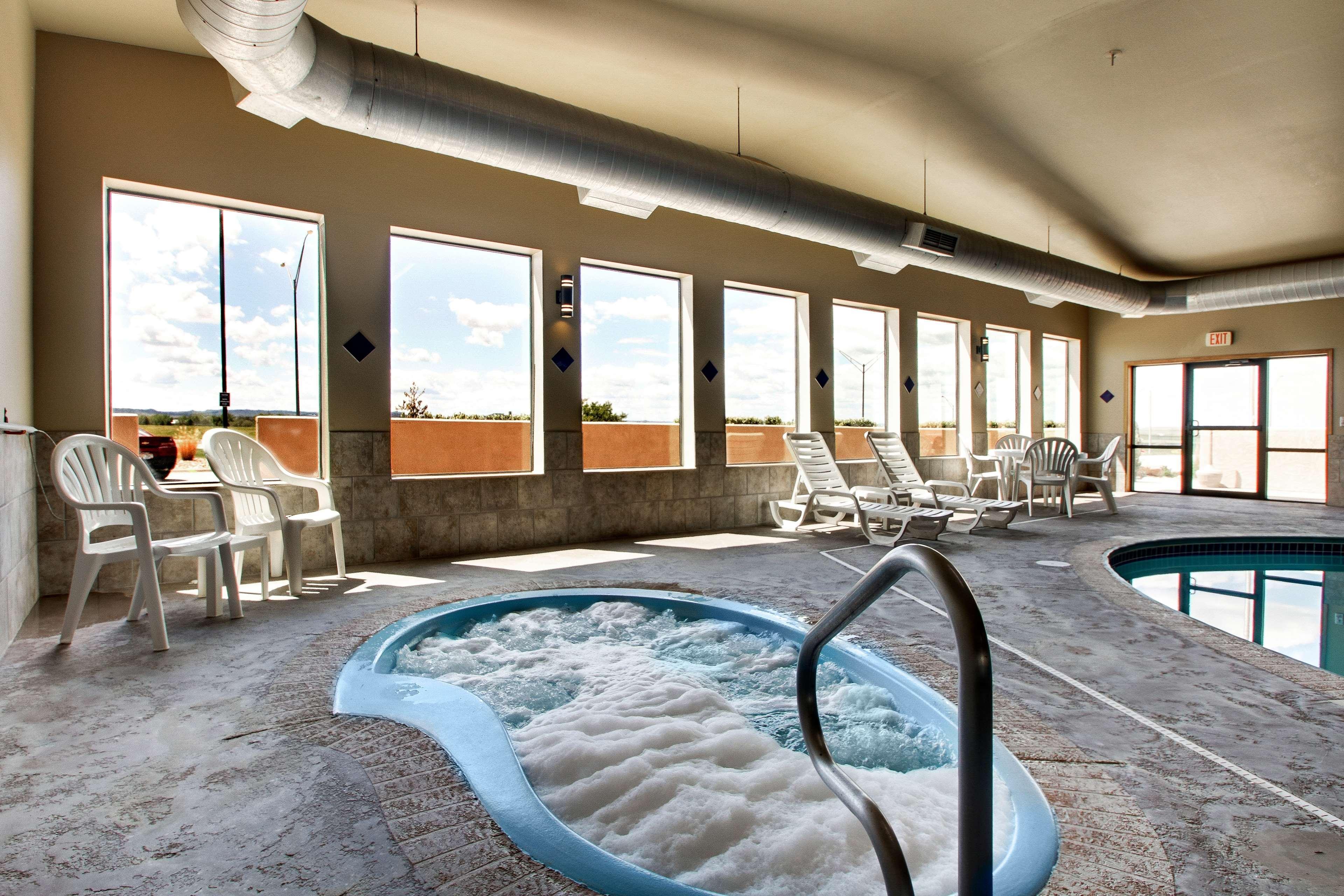 Best Western West Hills Inn Chadron Esterno foto