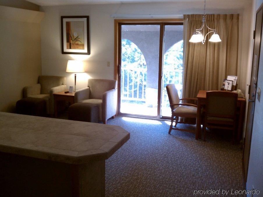 Best Western West Hills Inn Chadron Esterno foto