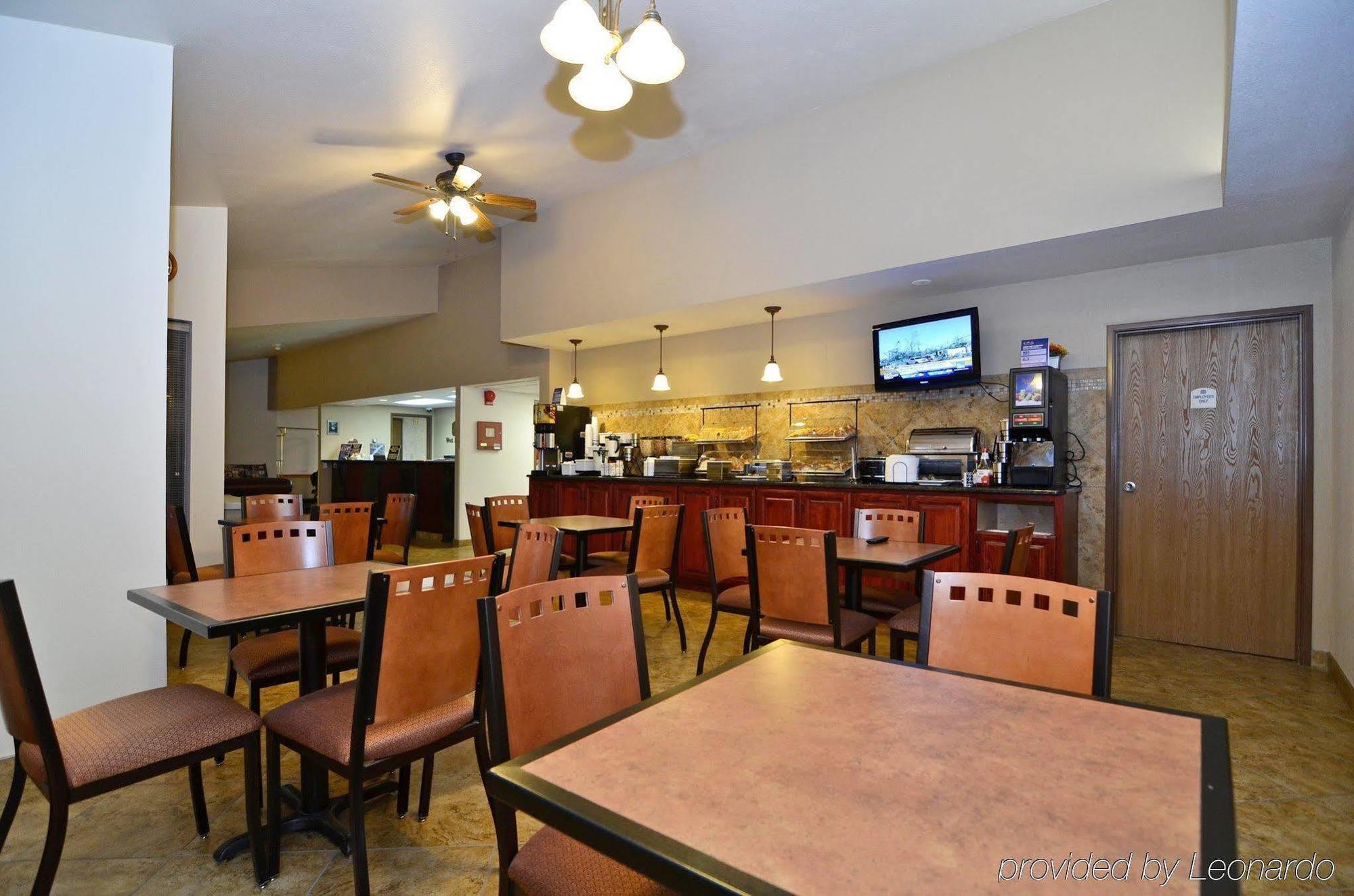 Best Western West Hills Inn Chadron Ristorante foto